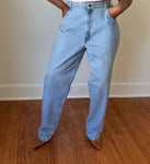 Vtg “545” 2001 Levi’s | Waist 40” -41” x Inseam 32”
