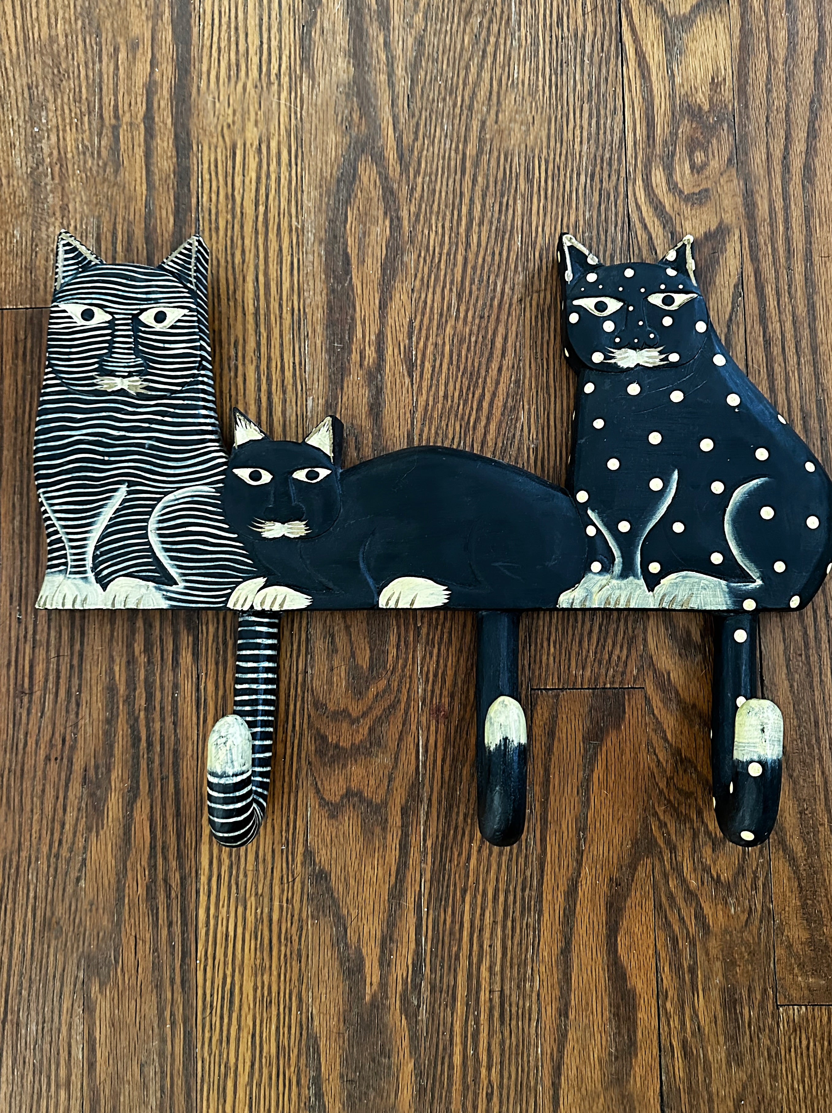 Kitty Vtg Coat | Umbrella Hook Wooden Rack