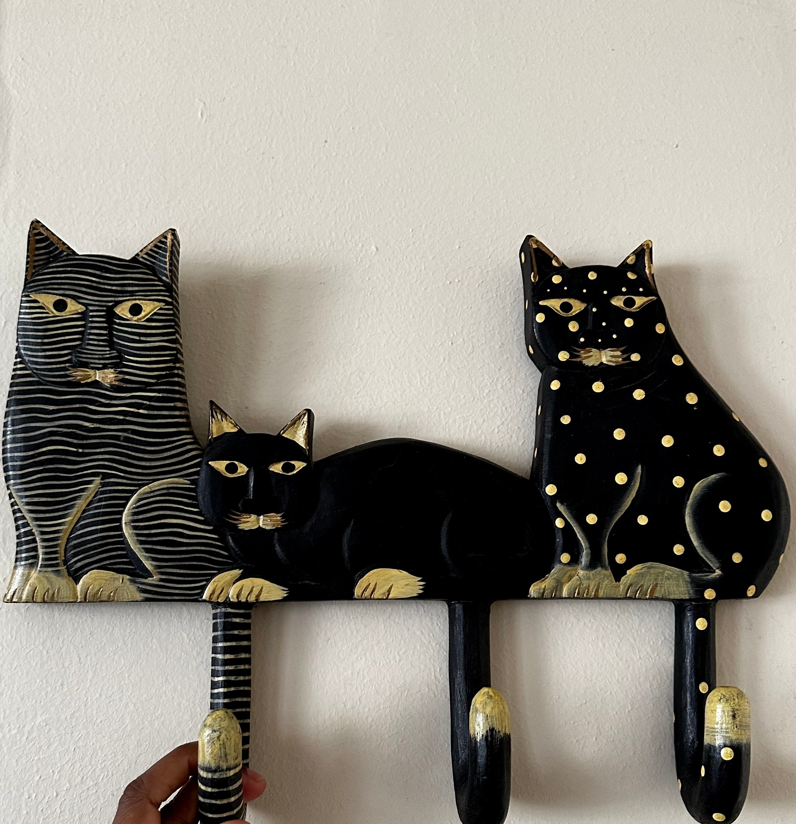 Kitty Vtg Coat | Umbrella Hook Wooden Rack