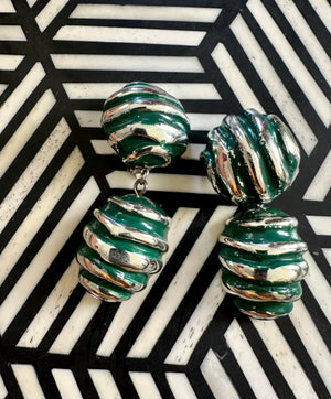 Jaz Vtg Clip On Earrings