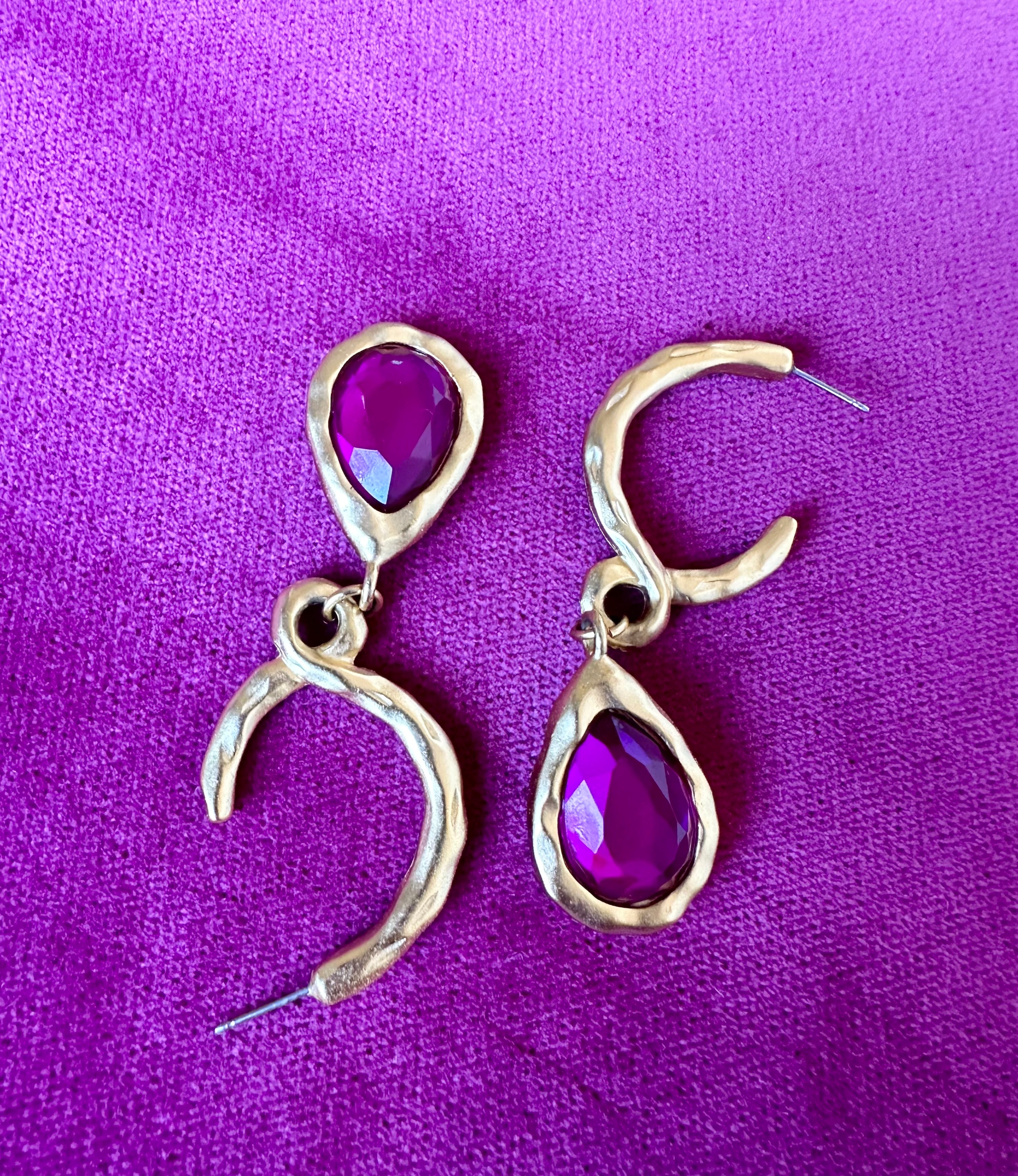 Jenni Vtg Earrings | 3” x 1.5”