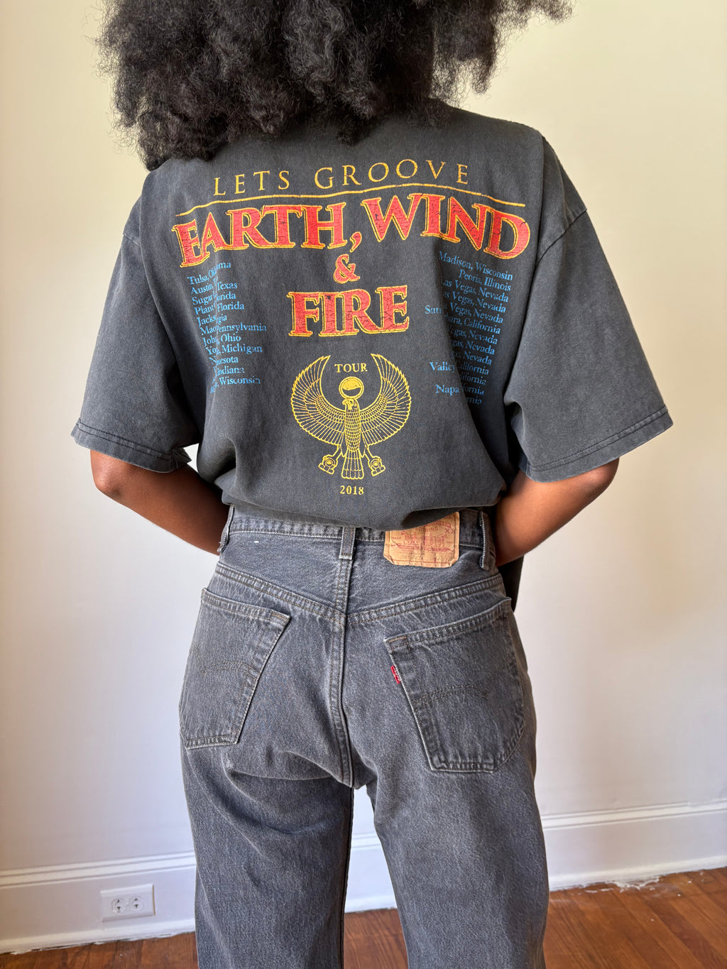 Vtg “501” Levi’s | Men’s Cut | 30” x 33”
