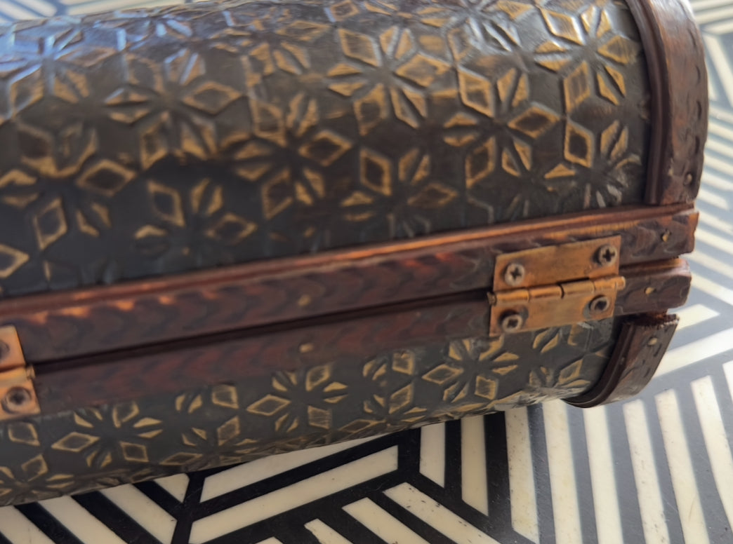 Dali 1940’s Wooden Mini Purse